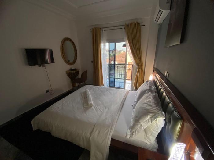 hotel saphir group