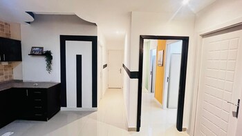 Urban Oasis Partition Room In Al Barsha1,,0 star