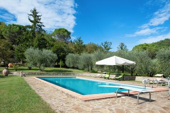 poggio ai pianacci flo apartments