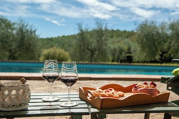 poggio ai pianacci flo apartments