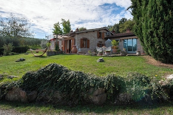 poggio ai pianacci flo apartments