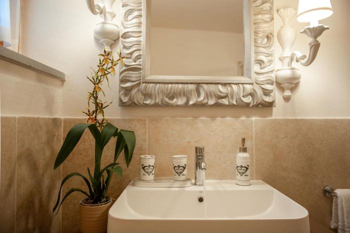 poggio ai pianacci flo apartments