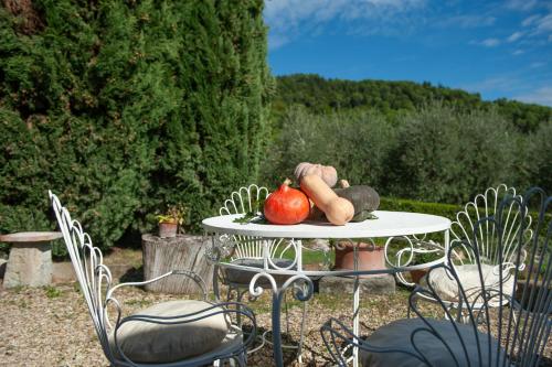 poggio ai pianacci flo apartments