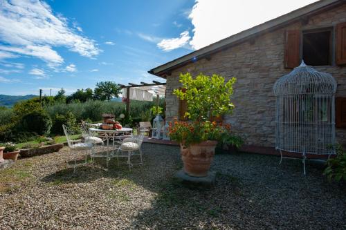 poggio ai pianacci flo apartments