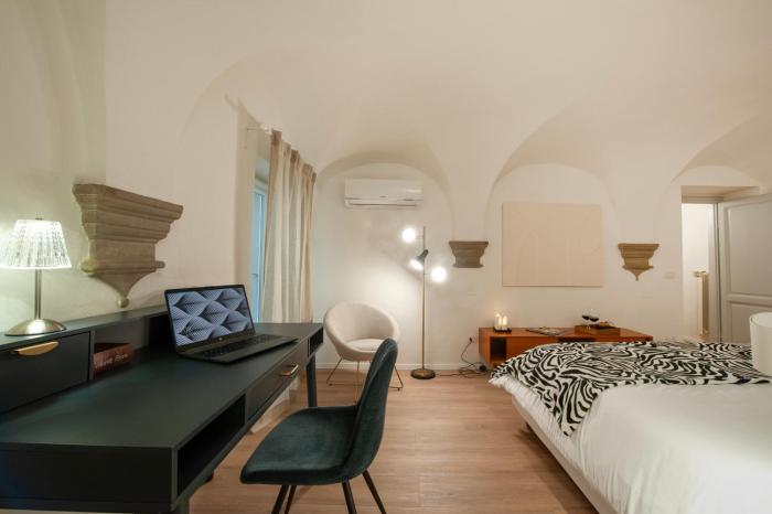 canto rivolto flo apartments