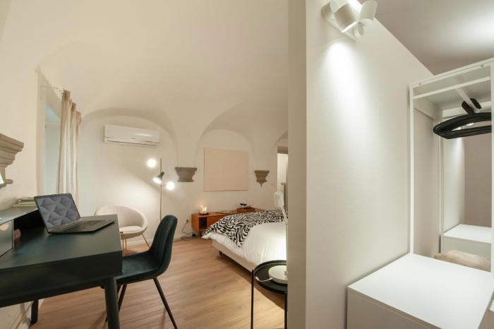 canto rivolto flo apartments