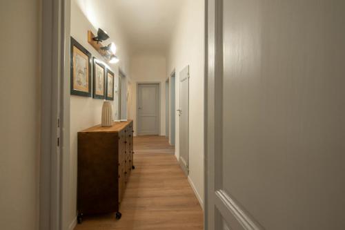 canto rivolto flo apartments