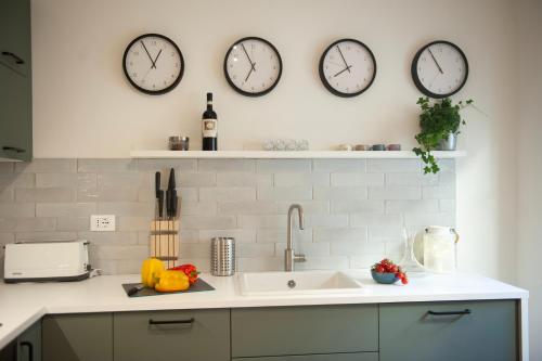 canto rivolto flo apartments