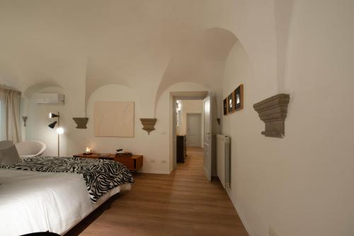 canto rivolto flo apartments