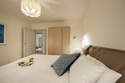 canto rivolto flo apartments