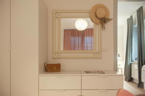 canto rivolto flo apartments