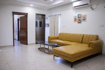 twin villa luxury stays