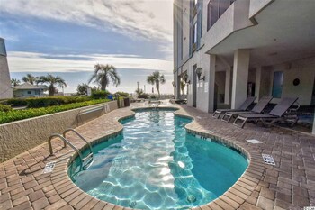 compass cove condos