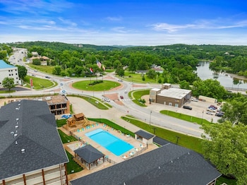 roark creek resort