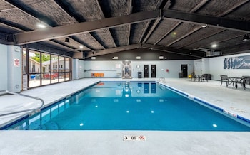 Roark Creek Resort,,5 star