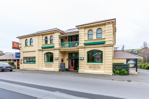 the grand hotel and bar