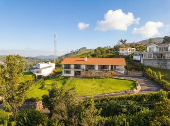 ama stays and trails the long house coonoor