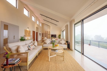 Ama Stays & Trails The Long House, Coonoor,,2 star