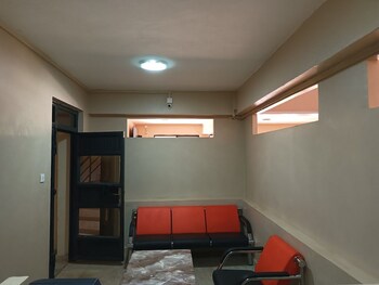 silver brooke hotel othaya