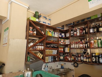 silver brooke hotel othaya