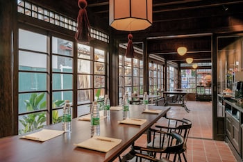 lijiang old town lanshe hotel