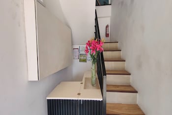 evas guest house