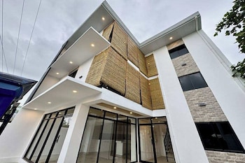 evas guest house