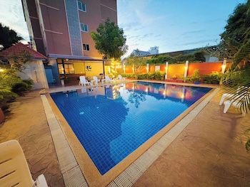 t8 exclusive boutique pattaya hotel