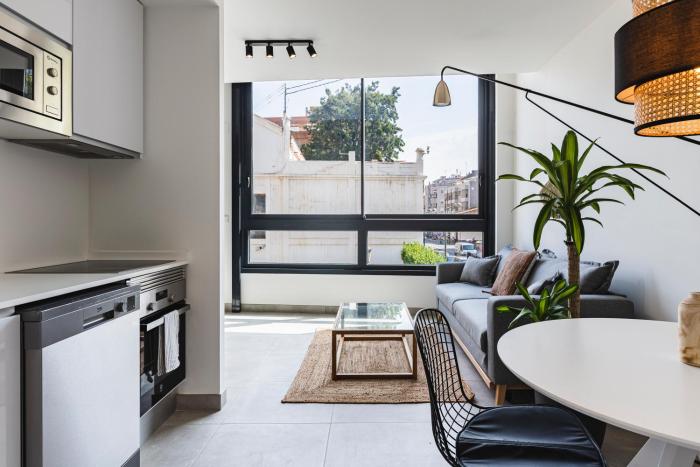 valencia apartments by olala homes