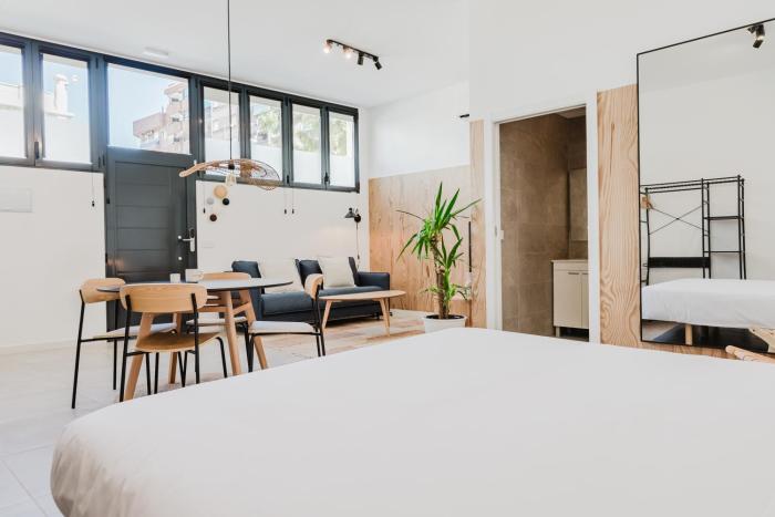 valencia apartments by olala homes