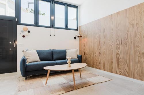 valencia apartments by olala homes