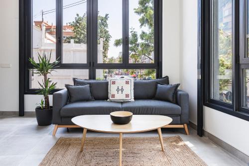 valencia apartments by olala homes