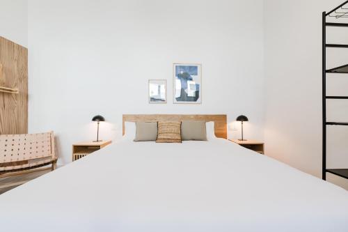 valencia apartments by olala homes