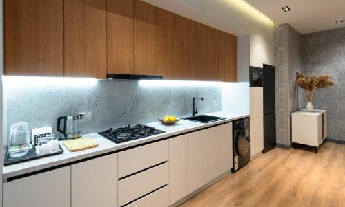 city deluxe apartments