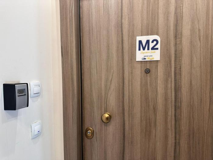 airport suites michelle