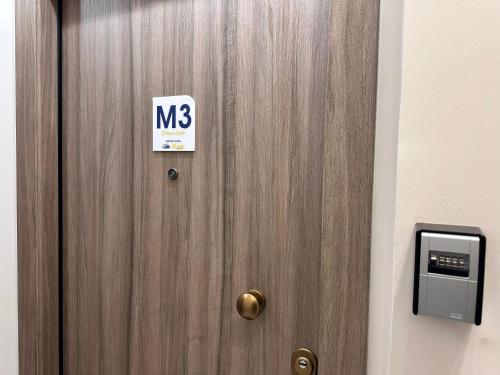 airport suites michelle