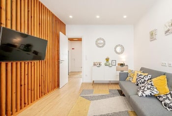 Two Bedroom Apartment Close To Train Station By Lisbon With Sintra,,2 star