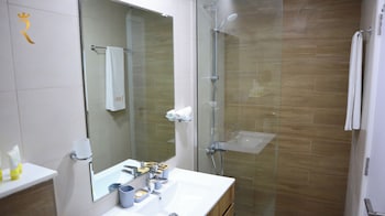 masdar oasis 2 design apartments by rhh