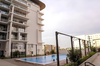 masdar oasis 2 design apartments by rhh