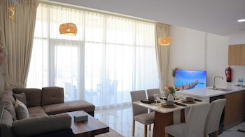 masdar oasis 2 studios and apartments by rhh