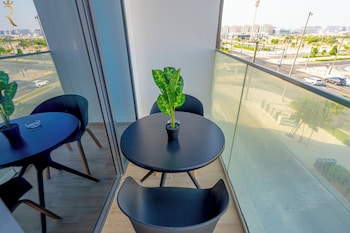 masdar the gate studio