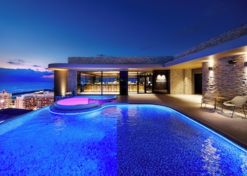 Rihga Royal Resort Okinawa Chatan,,3 star