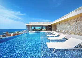 Rihga Royal Resort Okinawa Chatan,,3 star