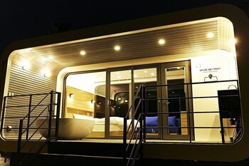 space key point riviera zushi marina