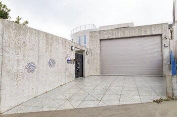 urban view villa