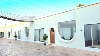 quint pool villas