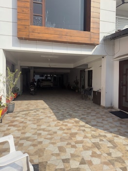 happy feet boutique homestay