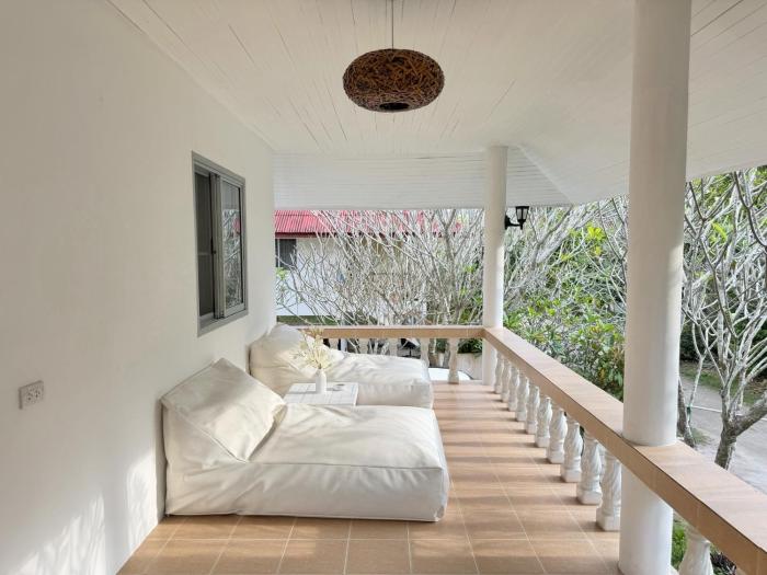 labelle villa koh phangan