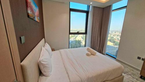 luxury living at cloud tower jvt with