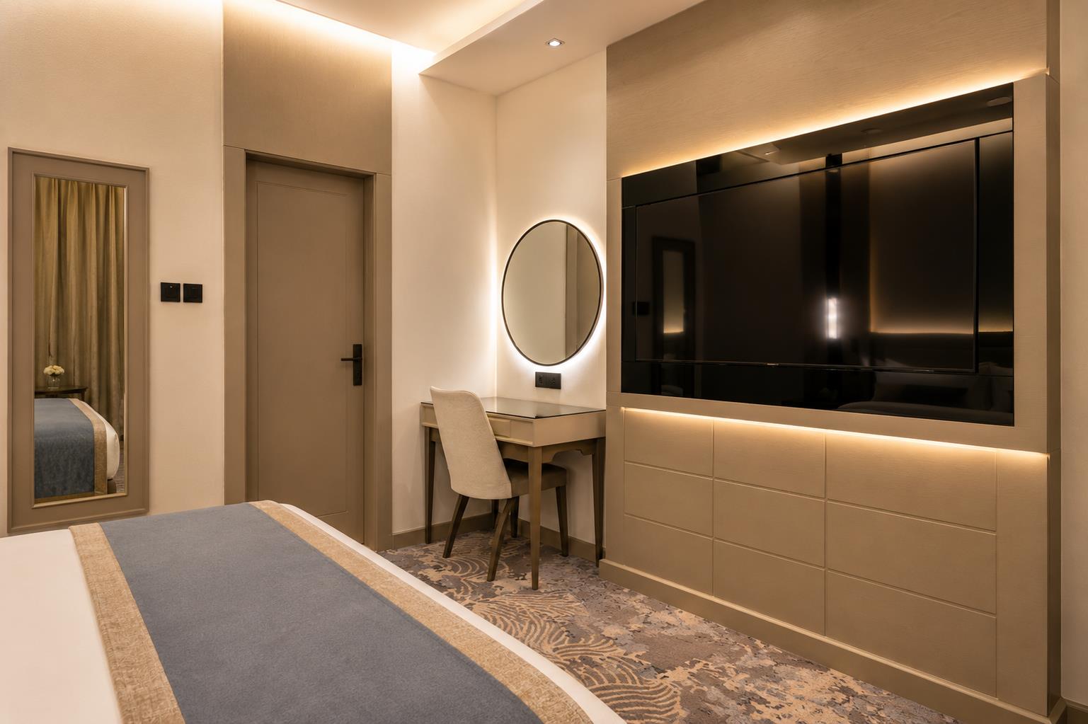 luxury night hotel al yasmin